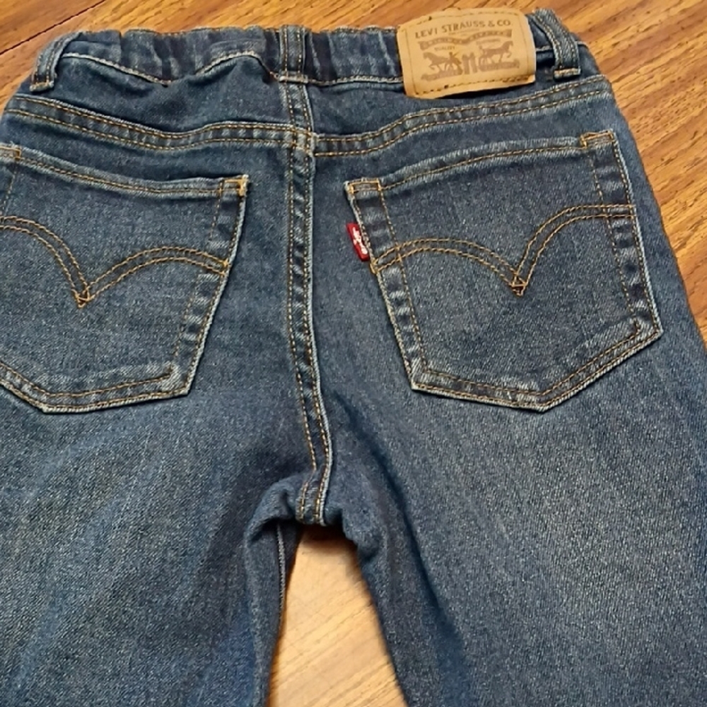 🩷Levi's Classic Blue Wide Leg Jeans Girls Size 8 - Picture 9 of 10